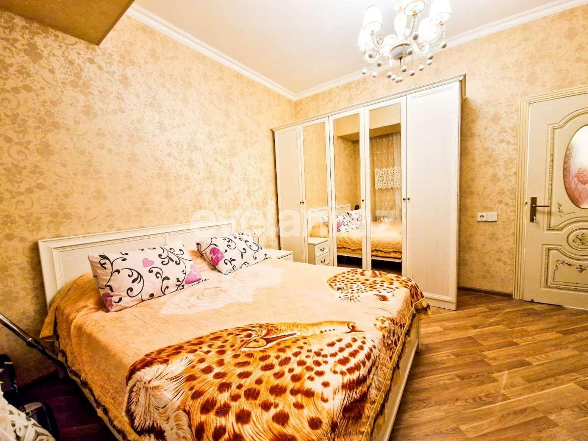 Satılır, yeni tikili, 3 otaqlı, 96 m², Bakı, Nizami r, Qara Qarayev m.