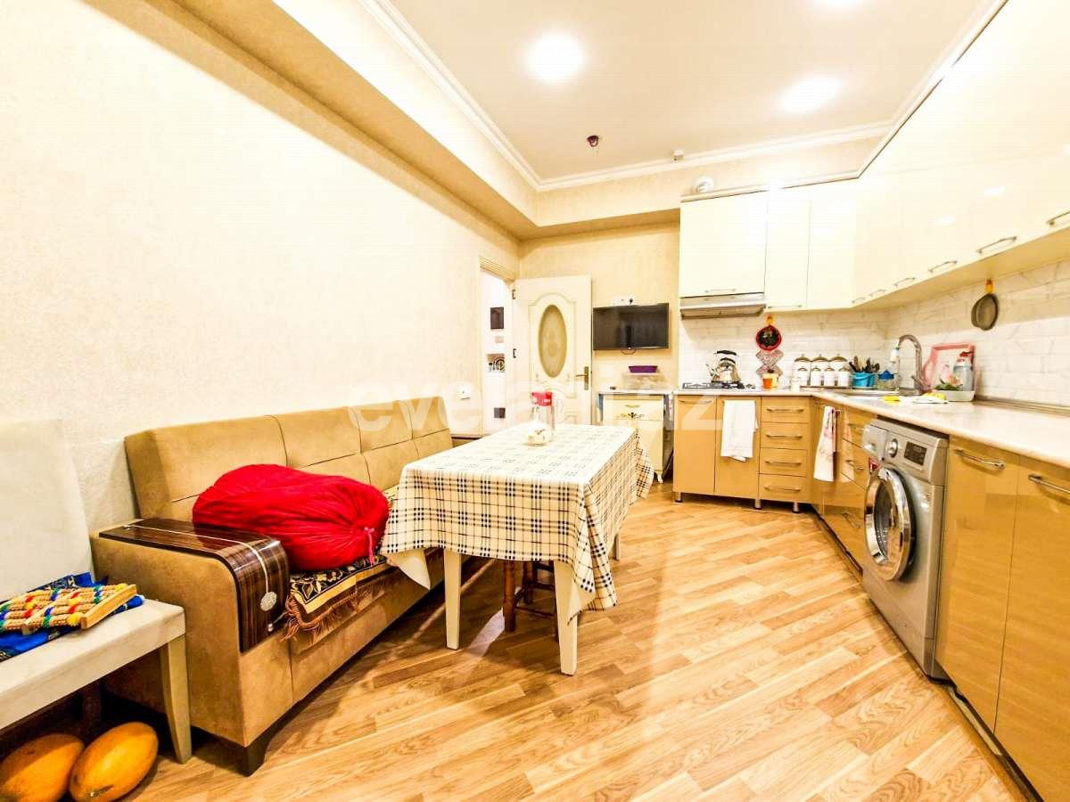 Satılır, yeni tikili, 3 otaqlı, 96 m², Bakı, Nizami r, Qara Qarayev m.
