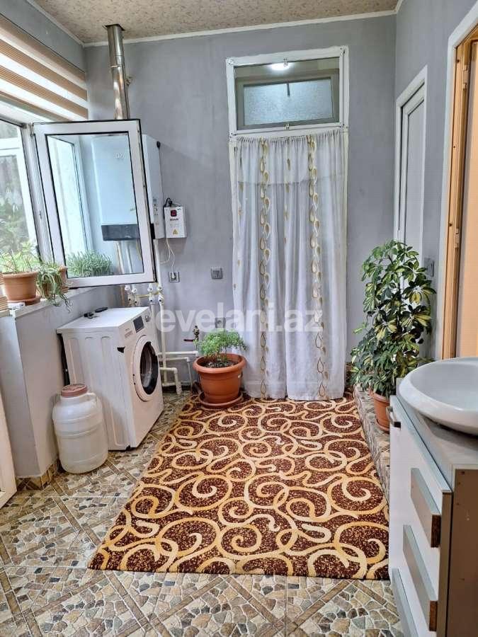 Satılır, həyət evi / bağ, 4 otaqlı, 120 m², Bakı, Səbail r, 20-ci sahə q.