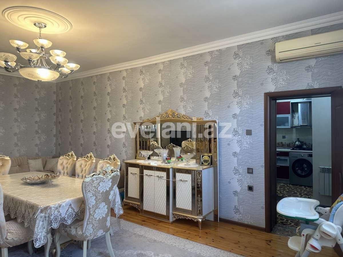 Satılır, həyət evi / bağ, 4 otaqlı, 120 m², Bakı, Səbail r, 20-ci sahə q.