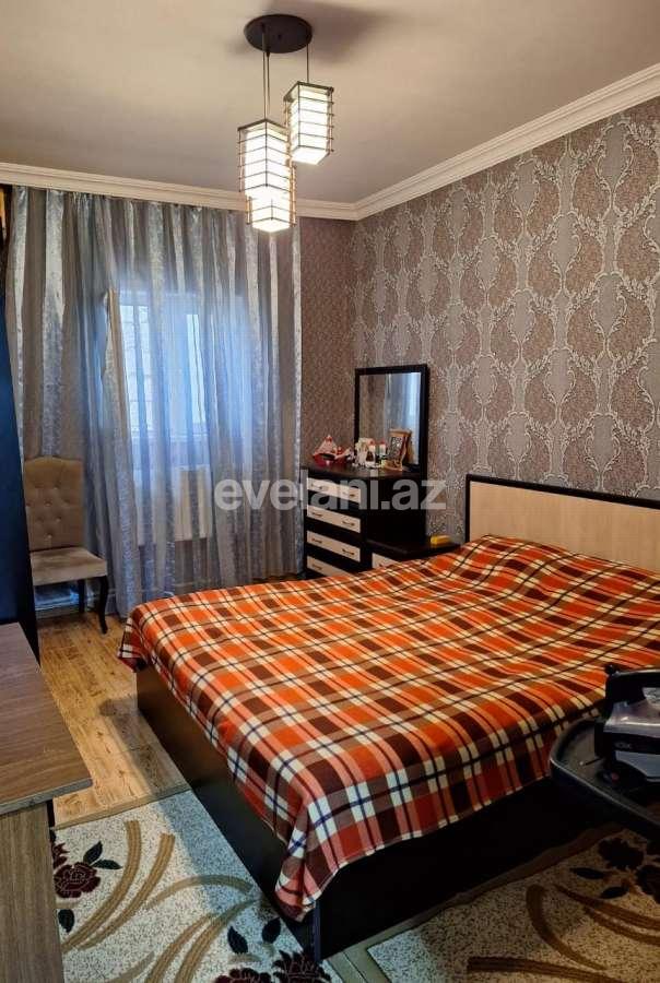 Satılır, həyət evi / bağ, 4 otaqlı, 120 m², Bakı, Səbail r, 20-ci sahə q.