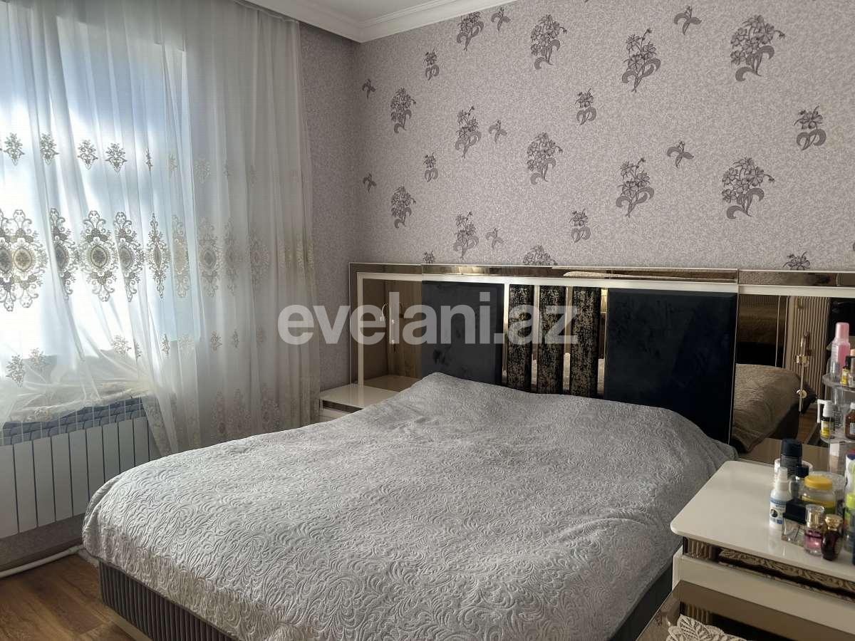 Satılır, həyət evi / bağ, 4 otaqlı, 120 m², Bakı, Səbail r, 20-ci sahə q.