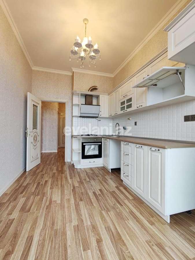Satılır, yeni tikili, 2 otaqlı, 72 m², Bakı, Nizami r, Neftçilər m.