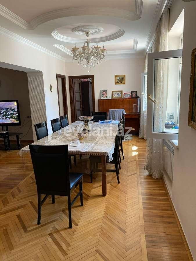 Rent, garden / house, 8 room, 260 m², Baku, Khazar r, Shuvalan d.