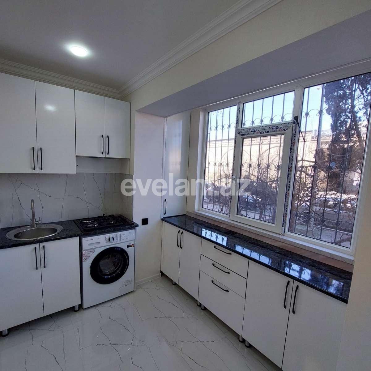 Satılır, köhnə tikili, 3 otaqlı, 60 m², Bakı, Xətai r, Xalqlar Dostluğu m.