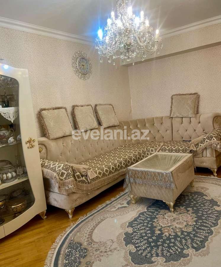 Satılır, köhnə tikili, 3 otaqlı, 100 m², Bakı, Yasamal r, Elmlər Akademiyası m.