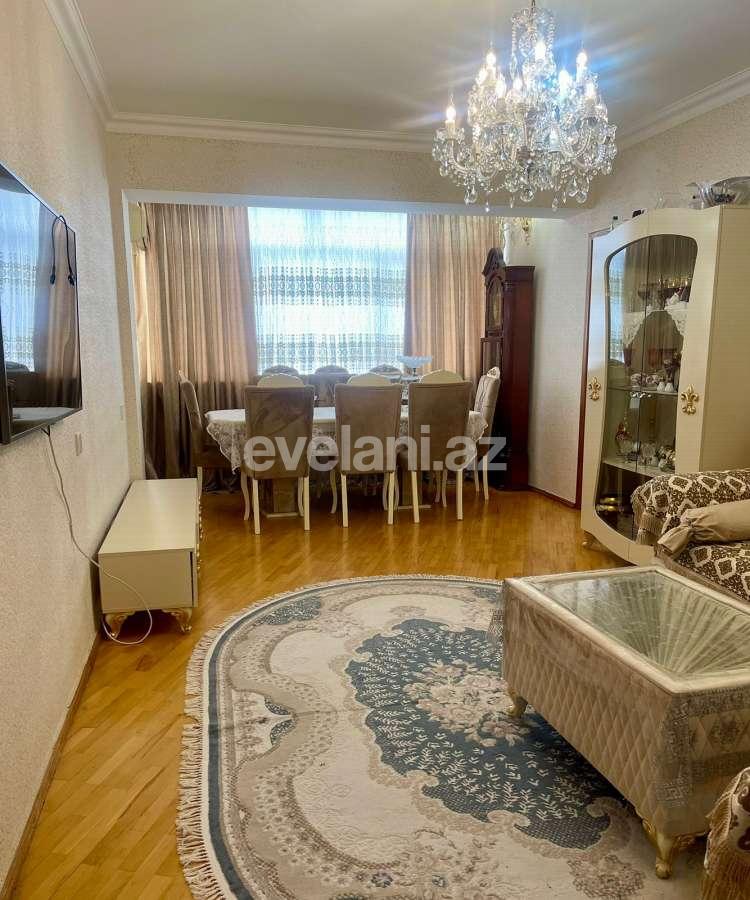 Satılır, köhnə tikili, 3 otaqlı, 100 m², Bakı, Yasamal r, Elmlər Akademiyası m.