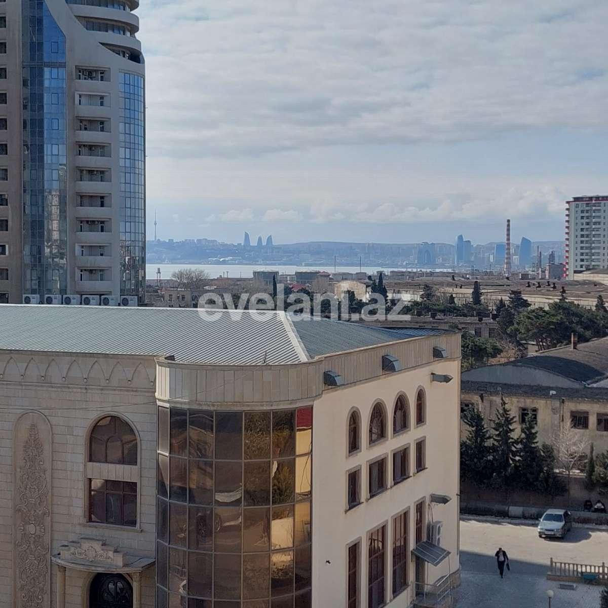 Satılır, köhnə tikili, 2 otaqlı, 60 m², Bakı, Xətai r, Həzi Aslanov m.