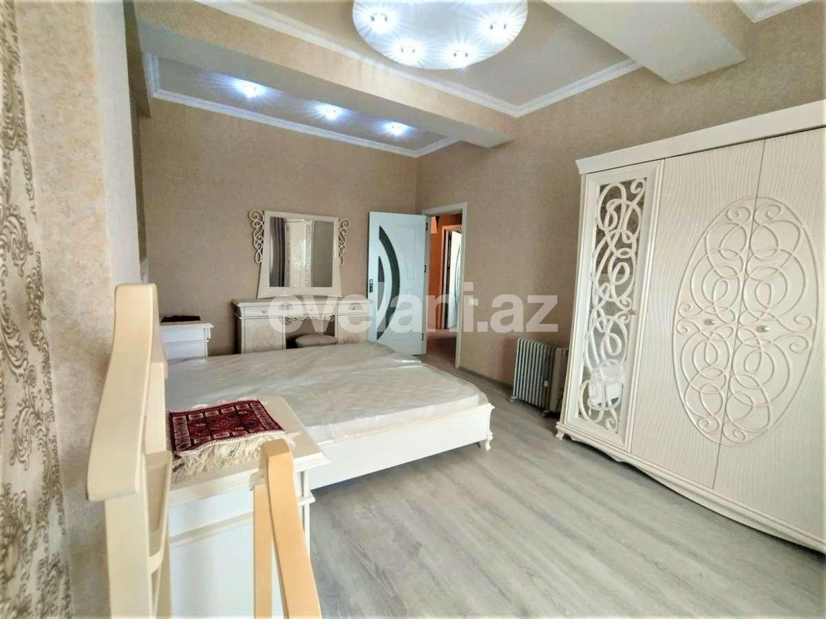 Kirayə verilir, köhnə tikili, 3 otaqlı, 130 m², Bakı, Xətai r, Həzi Aslanov m.