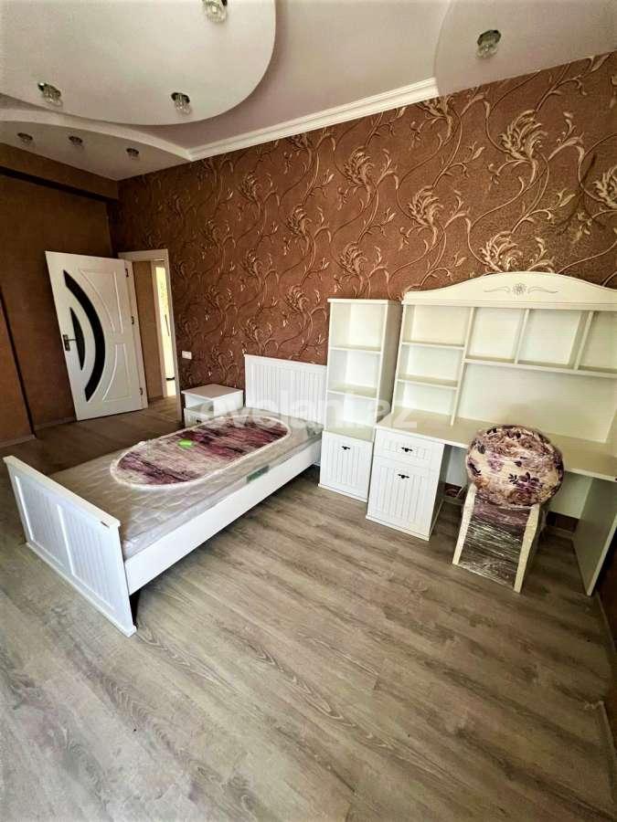Kirayə verilir, köhnə tikili, 3 otaqlı, 130 m², Bakı, Xətai r, Həzi Aslanov m.