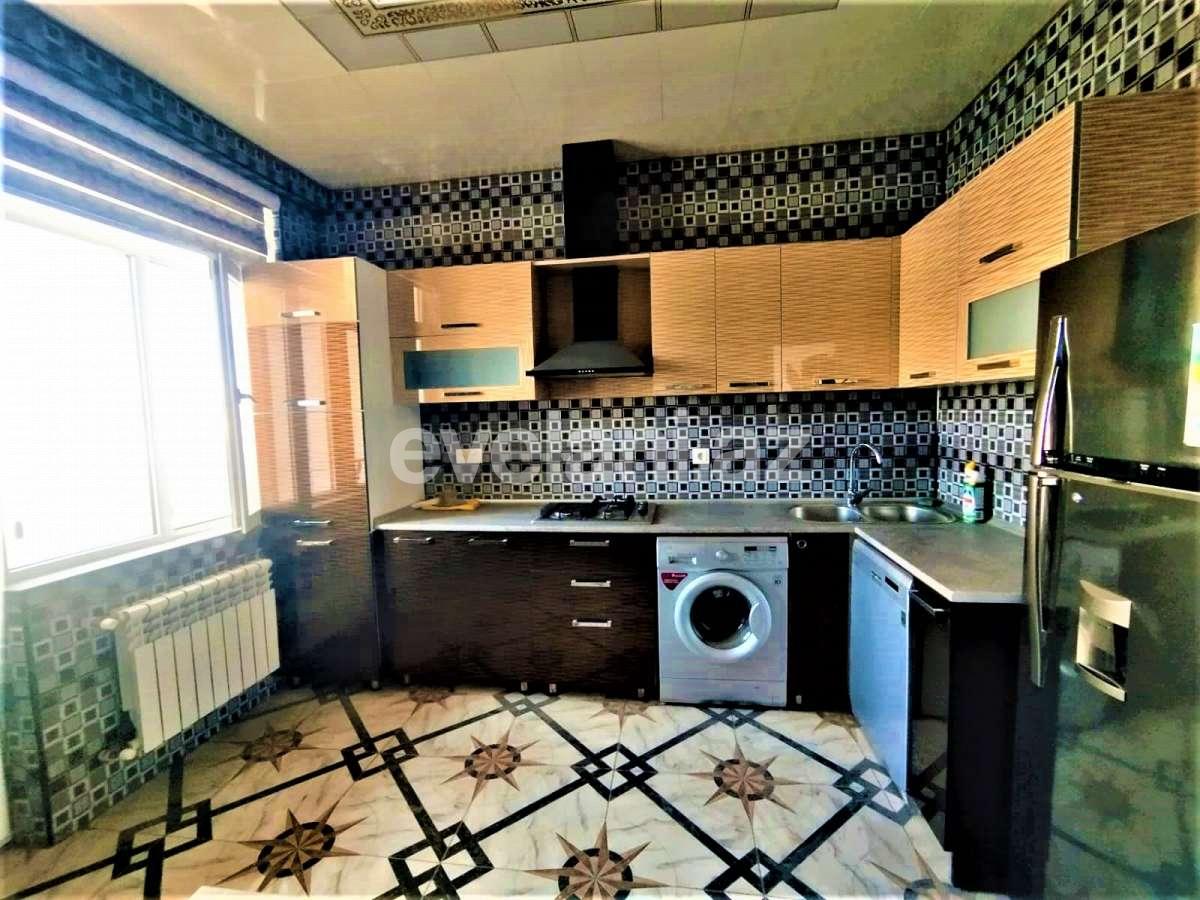 Kirayə verilir, köhnə tikili, 3 otaqlı, 130 m², Bakı, Xətai r, Həzi Aslanov m.