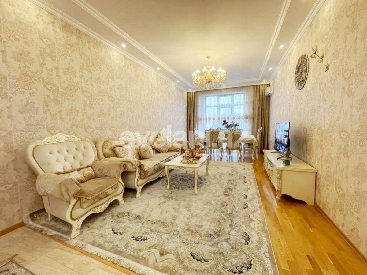 Satılır, yeni tikili, 3 otaqlı, 102.7 m², Bakı, Nizami r, Qara Qarayev m.