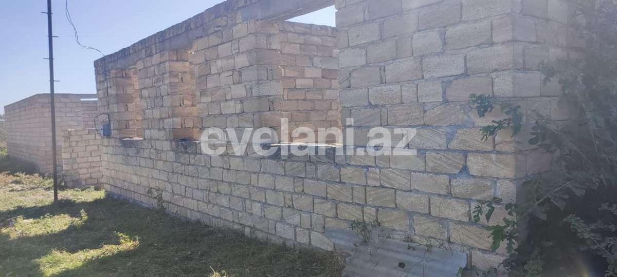 Satılır, həyət evi / bağ, 3 otaqlı, 120 m², Şəki