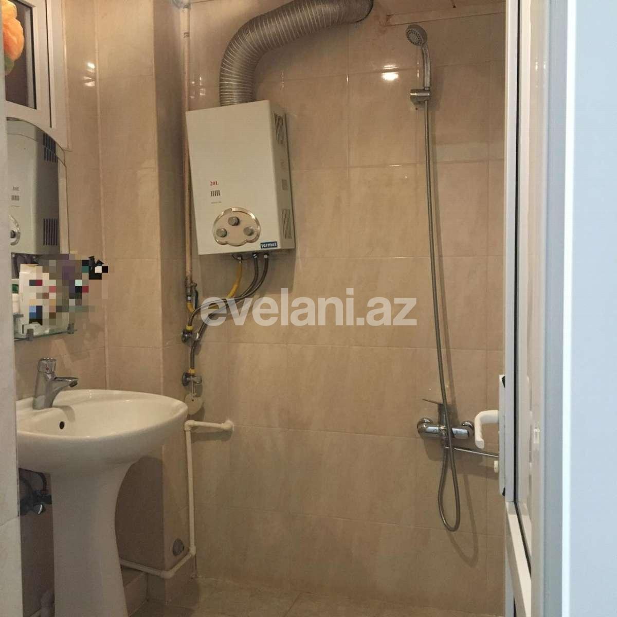 Sale, old building, 1 room, 40 m², Baku, Khatai r, Hazi Aslanov d, Ahmedli m.