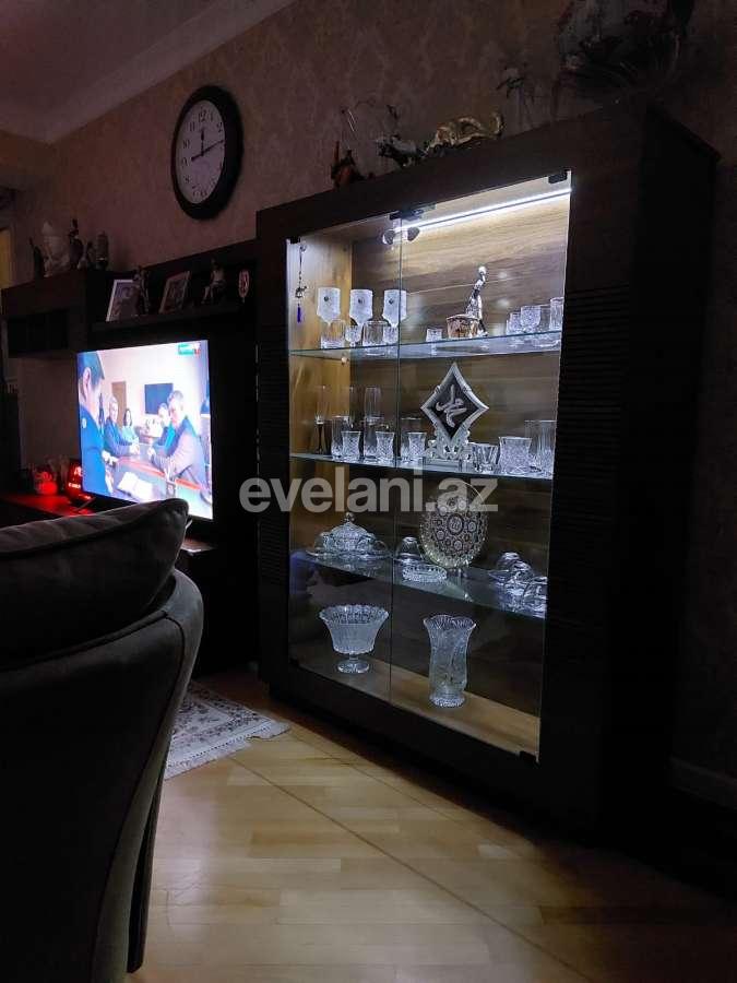 Satılır, köhnə tikili, 3 otaqlı, 90 m², Bakı, Nərimanov r, Gənclik m.