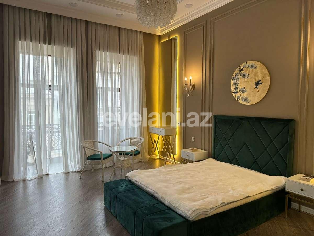 Kirayə verilir, köhnə tikili, 3 otaqlı, 140 m², Bakı, Səbail r, Sahil m.