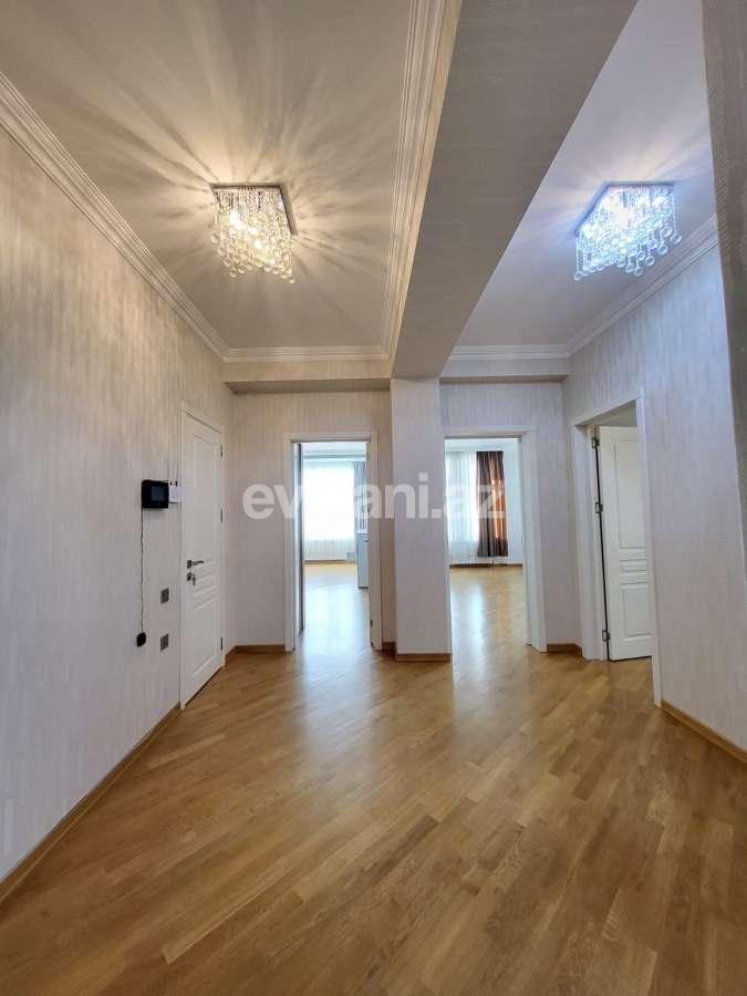 Satılır, yeni tikili, 3 otaqlı, 130 m², Bakı, Xətai r, Həzi Aslanov m.