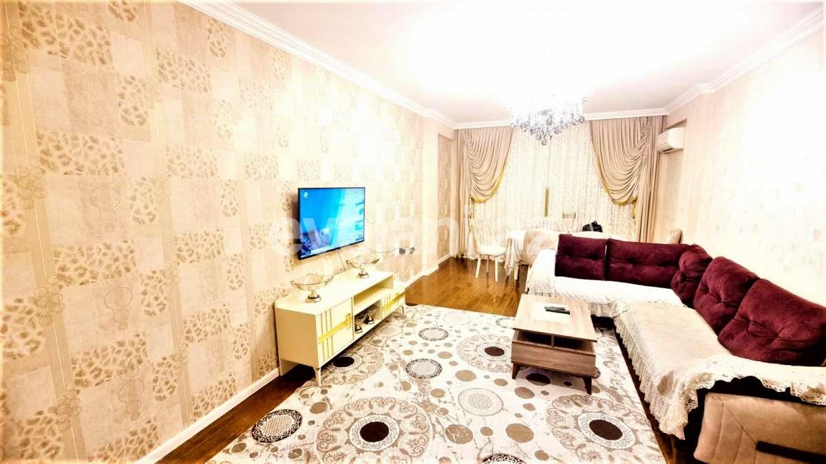 Продаётся, новостройка, 3-комнаты, 117 m², Баку, Ясамальский r, Ени Ясамал p, Иншаатчылар m.