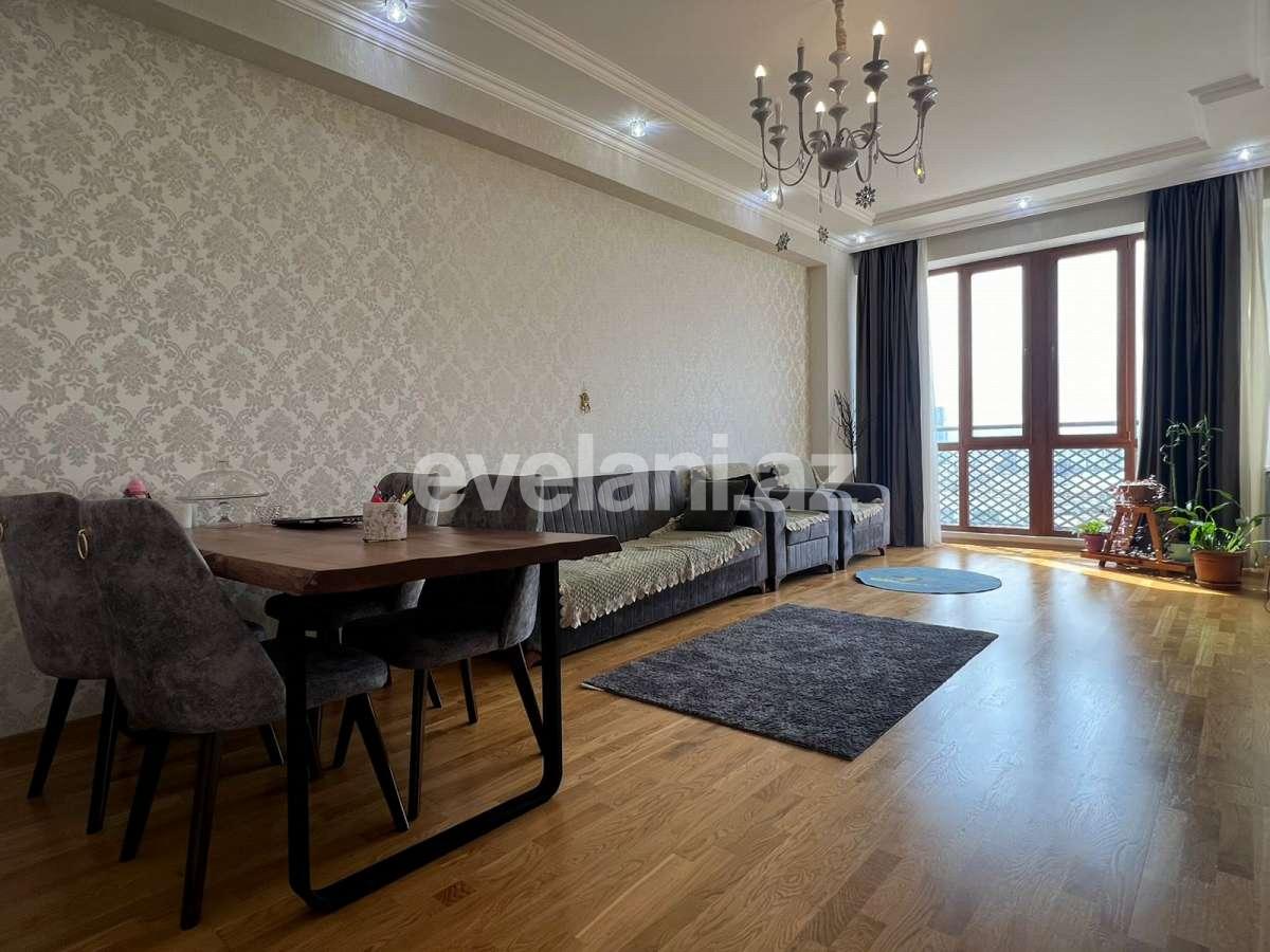 Satılır, yeni tikili, 3 otaqlı, 110 m², Bakı, Nizami r, Qara Qarayev m.