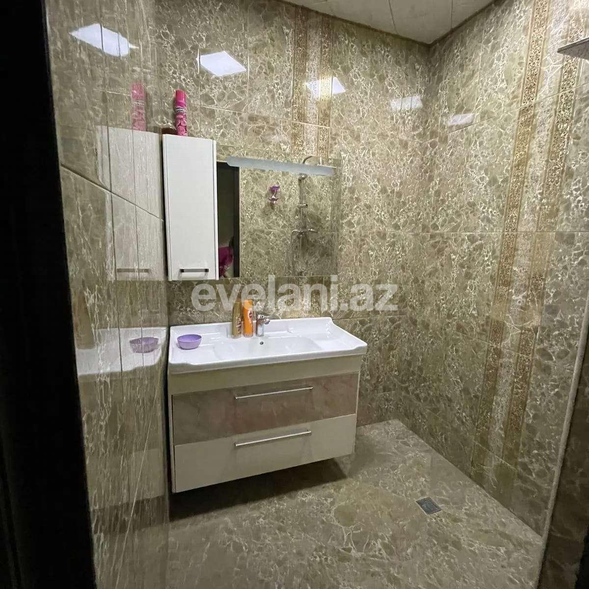 Satılır, köhnə tikili, 2 otaqlı, 55 m², 10-cu mikrorayon r.