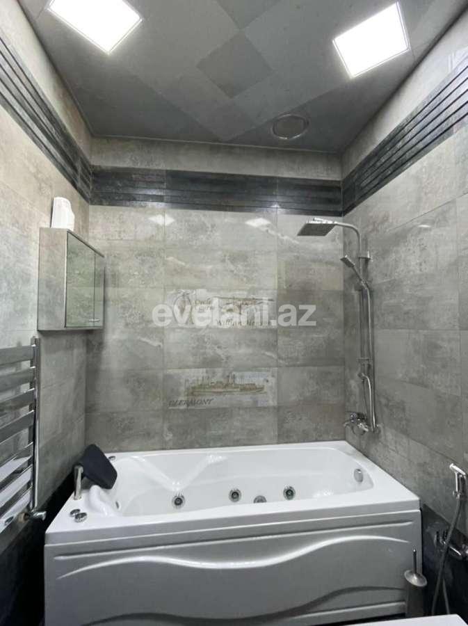 Satılır, həyət evi / bağ, 5 otaqlı, 350 m², Bakı, Xəzər r, Şüvəlan q.