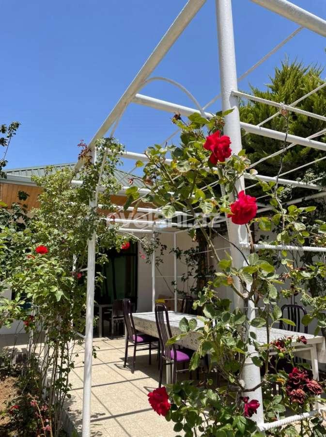 Satılır, həyət evi / bağ, 5 otaqlı, 350 m², Bakı, Xəzər r, Şüvəlan q.