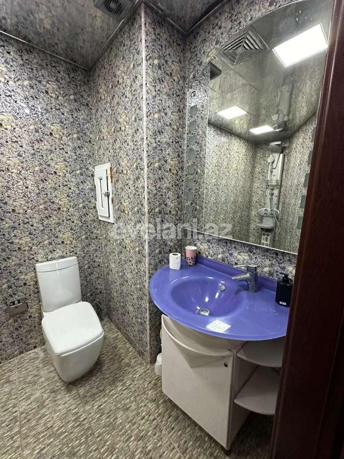 Kirayə verilir, yeni tikili, 4 otaqlı, 200 m², Bakı, Nəsimi r, 8 Noyabr m.