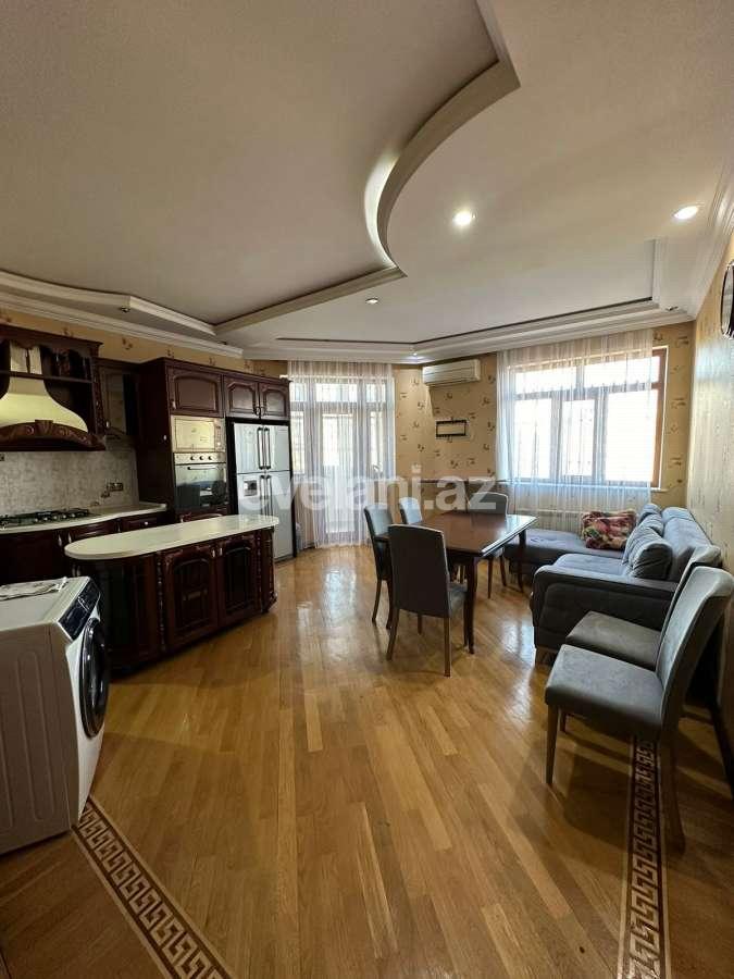 Kirayə verilir, yeni tikili, 4 otaqlı, 200 m², Bakı, Nəsimi r, 8 Noyabr m.