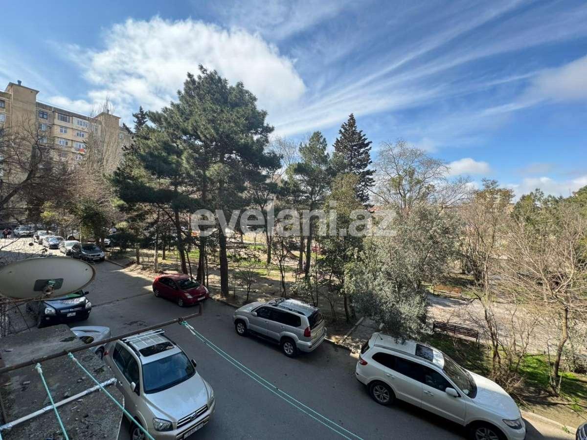 Satılır, köhnə tikili, 4 otaqlı, 82 m², Bakı, Xətai r, Əhmədli q, Əhmədli m.