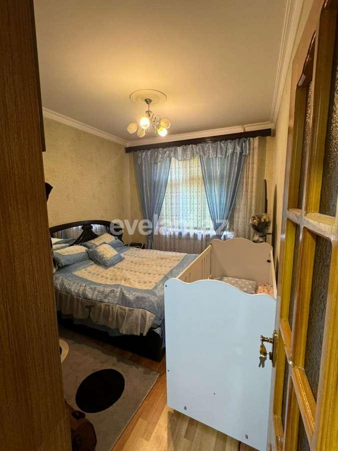 Satılır, köhnə tikili, 4 otaqlı, 82 m², Bakı, Xətai r, Əhmədli q, Əhmədli m.