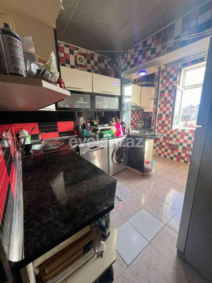 Satılır, köhnə tikili, 3 otaqlı, 80 m², Bakı, Xətai r, Əhmədli m.