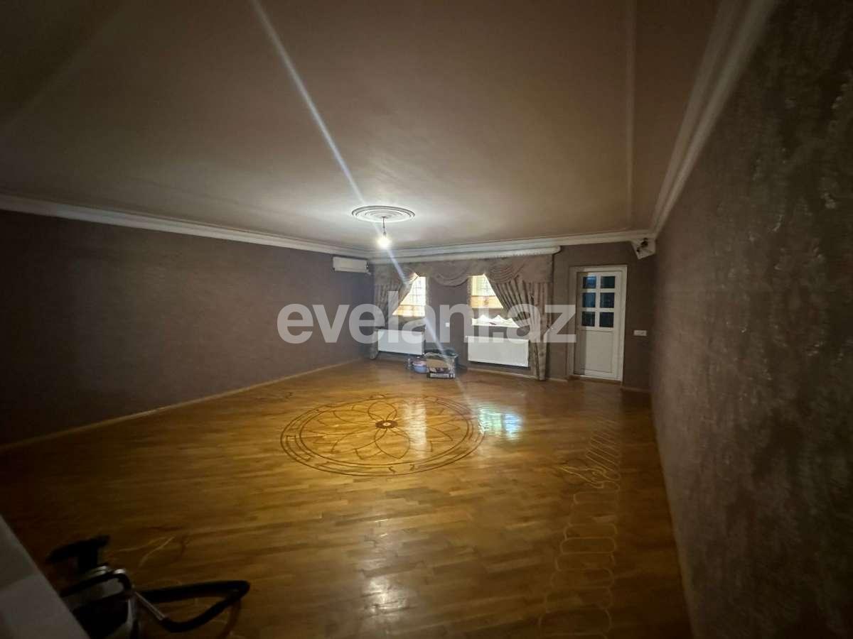 Satılır, köhnə tikili, 4 otaqlı, 100 m², Bakı, Xətai r, Həzi Aslanov q, Həzi Aslanov m.