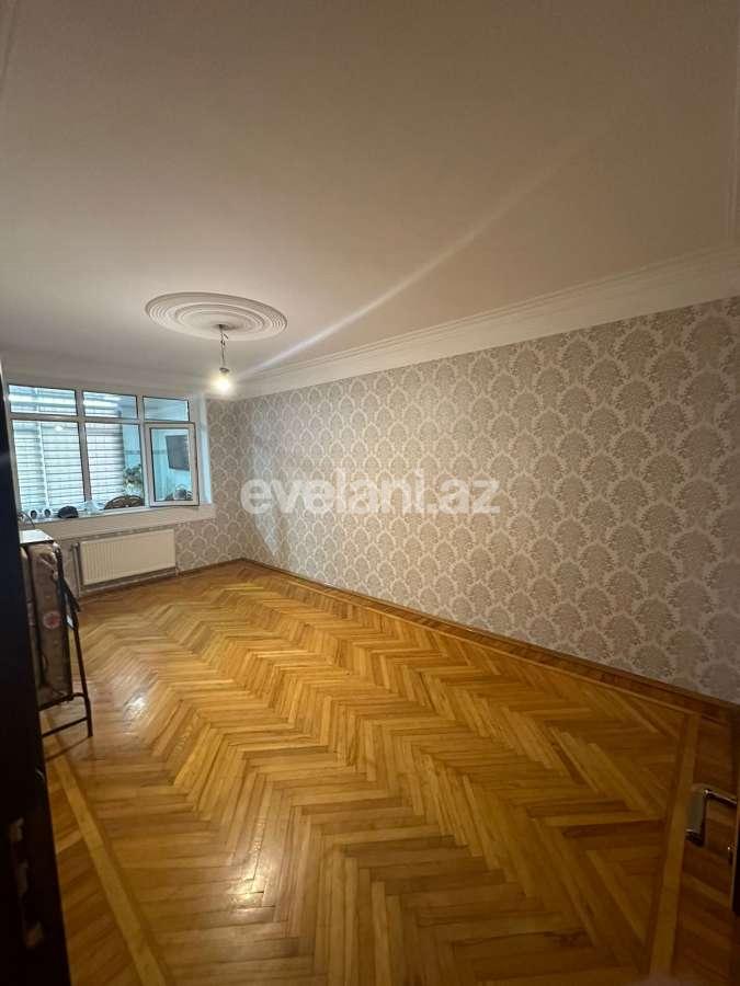 Satılır, köhnə tikili, 4 otaqlı, 100 m², Bakı, Xətai r, Həzi Aslanov q, Həzi Aslanov m.