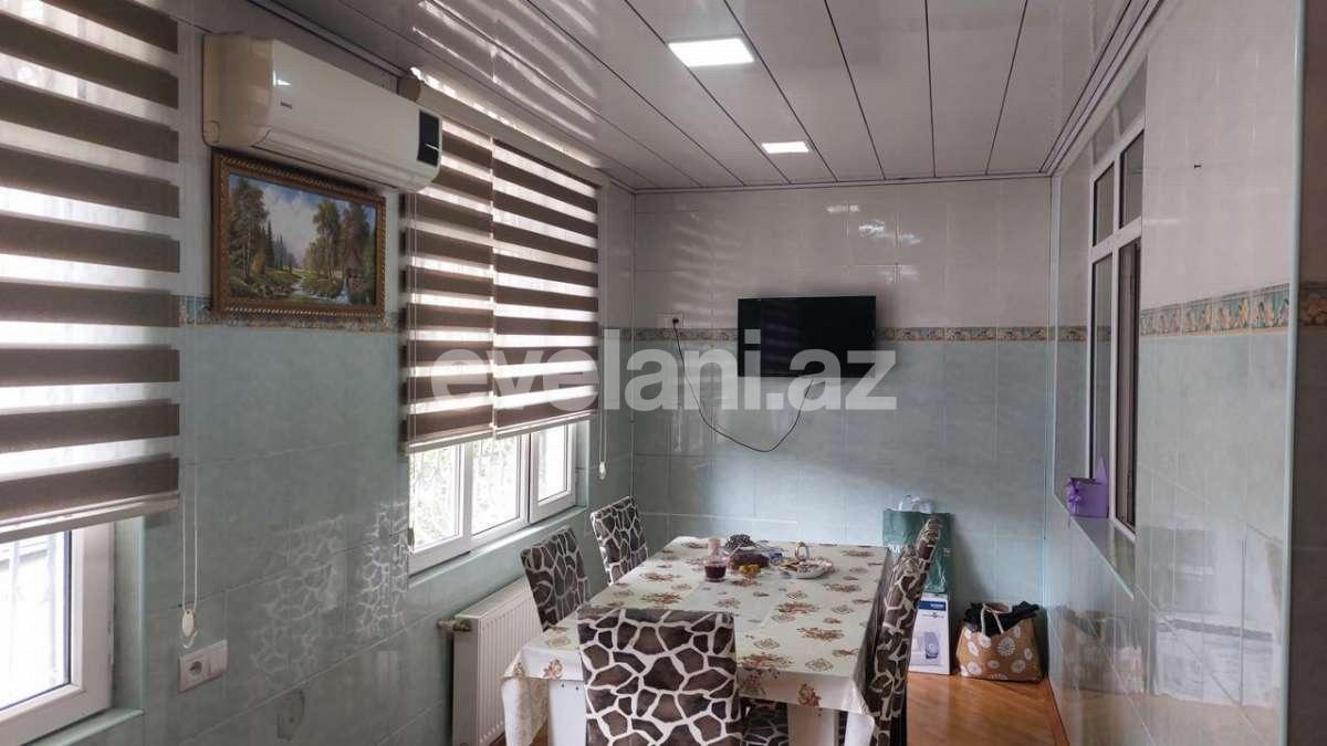 Satılır, köhnə tikili, 4 otaqlı, 100 m², Bakı, Xətai r, Həzi Aslanov q, Həzi Aslanov m.