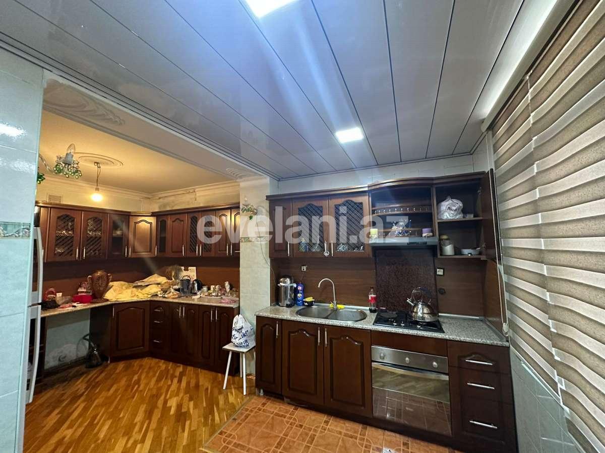 Satılır, köhnə tikili, 4 otaqlı, 100 m², Bakı, Xətai r, Həzi Aslanov q, Həzi Aslanov m.