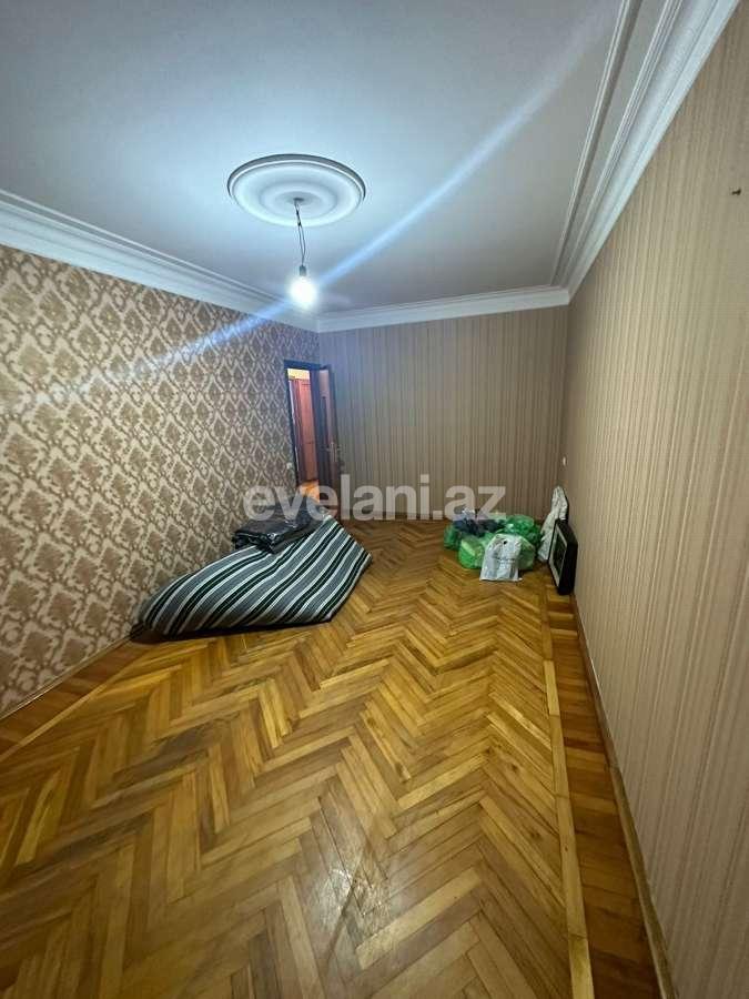 Satılır, köhnə tikili, 4 otaqlı, 100 m², Bakı, Xətai r, Həzi Aslanov q, Həzi Aslanov m.