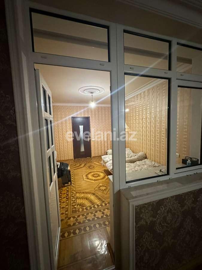 Satılır, köhnə tikili, 4 otaqlı, 100 m², Bakı, Xətai r, Həzi Aslanov q, Həzi Aslanov m.