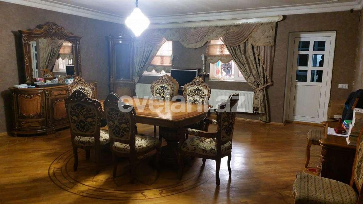 Satılır, köhnə tikili, 4 otaqlı, 100 m², Bakı, Xətai r, Həzi Aslanov q, Həzi Aslanov m.