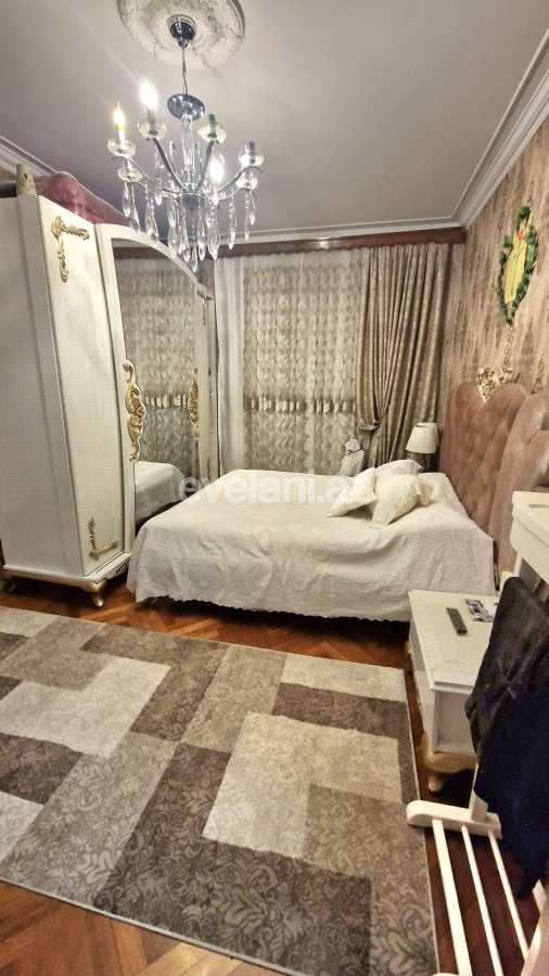 Satılır, köhnə tikili, 3 otaqlı, 90 m², Bakı, Sabunçu r, Bakıxanov q, Neftçilər m.
