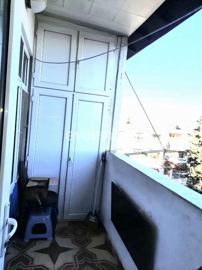 Satılır, köhnə tikili, 3 otaqlı, 90 m², Bakı, Sabunçu r, Bakıxanov q, Neftçilər m.