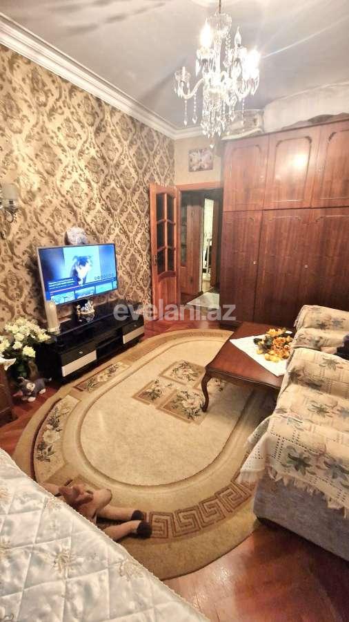 Satılır, köhnə tikili, 3 otaqlı, 90 m², Bakı, Sabunçu r, Bakıxanov q, Neftçilər m.
