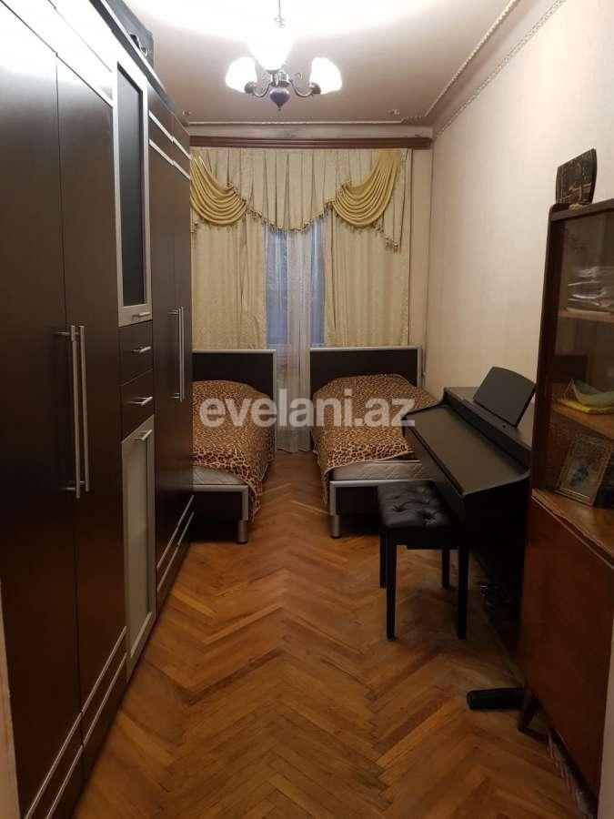 Satılır, köhnə tikili, 3 otaqlı, 64 m², Bakı, Nəsimi r.