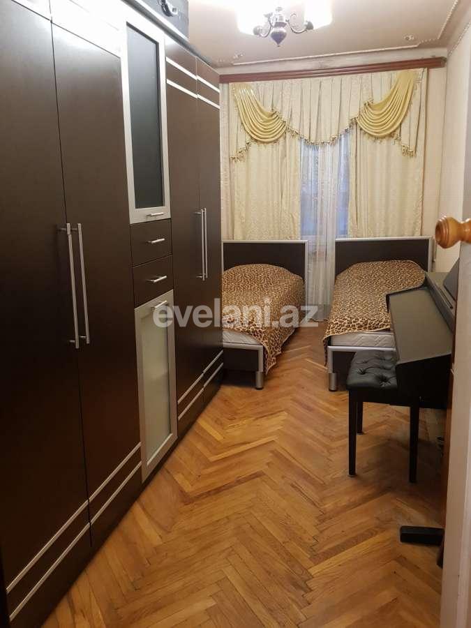 Satılır, köhnə tikili, 3 otaqlı, 64 m², Bakı, Nəsimi r.