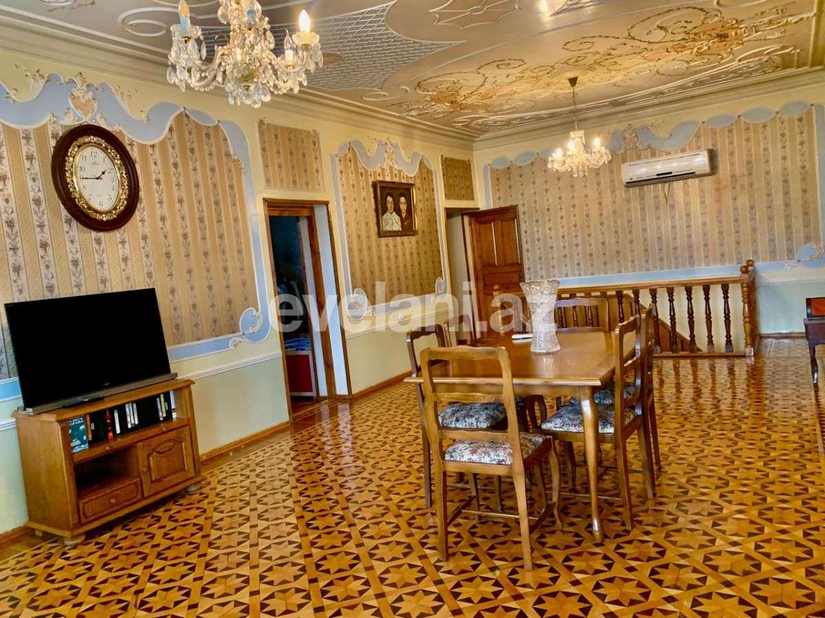 Satılır, villa, 4 otaqlı, 250 m², Bakı, Xətai r.