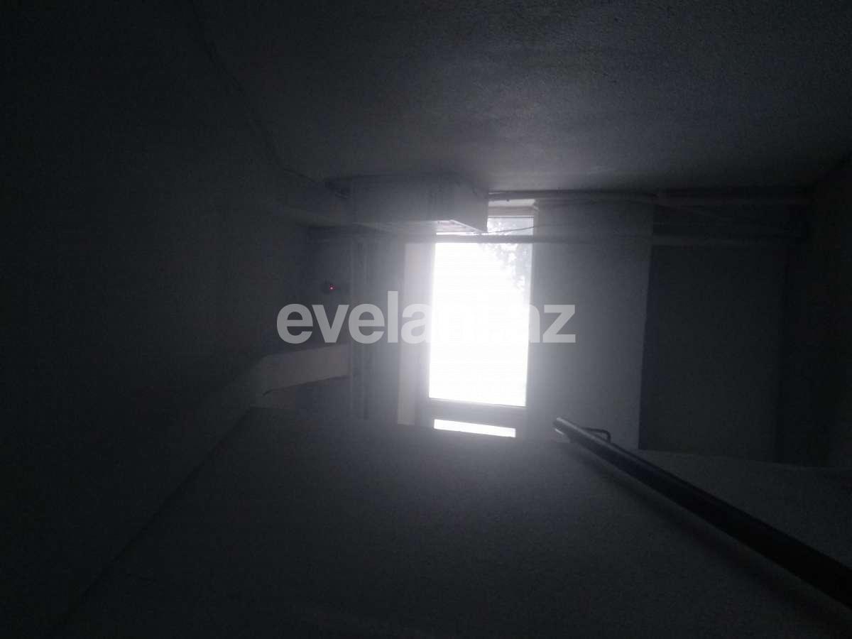 Satılır, köhnə tikili, 4 otaqlı, 120 m², Bakı, Nərimanov r, Gənclik m.