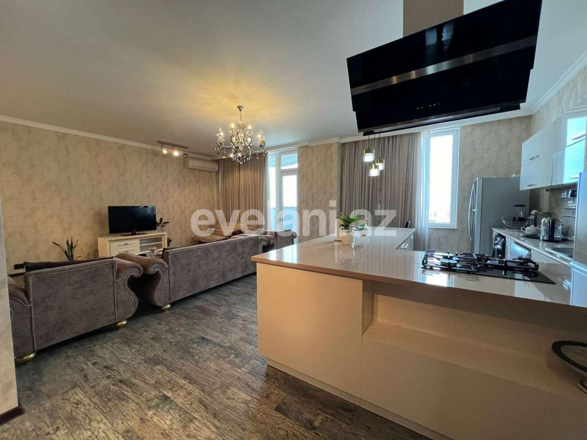 Satılır, yeni tikili, 4 otaqlı, 156 m², Bakı, Yasamal r, Elmlər Akademiyası m.