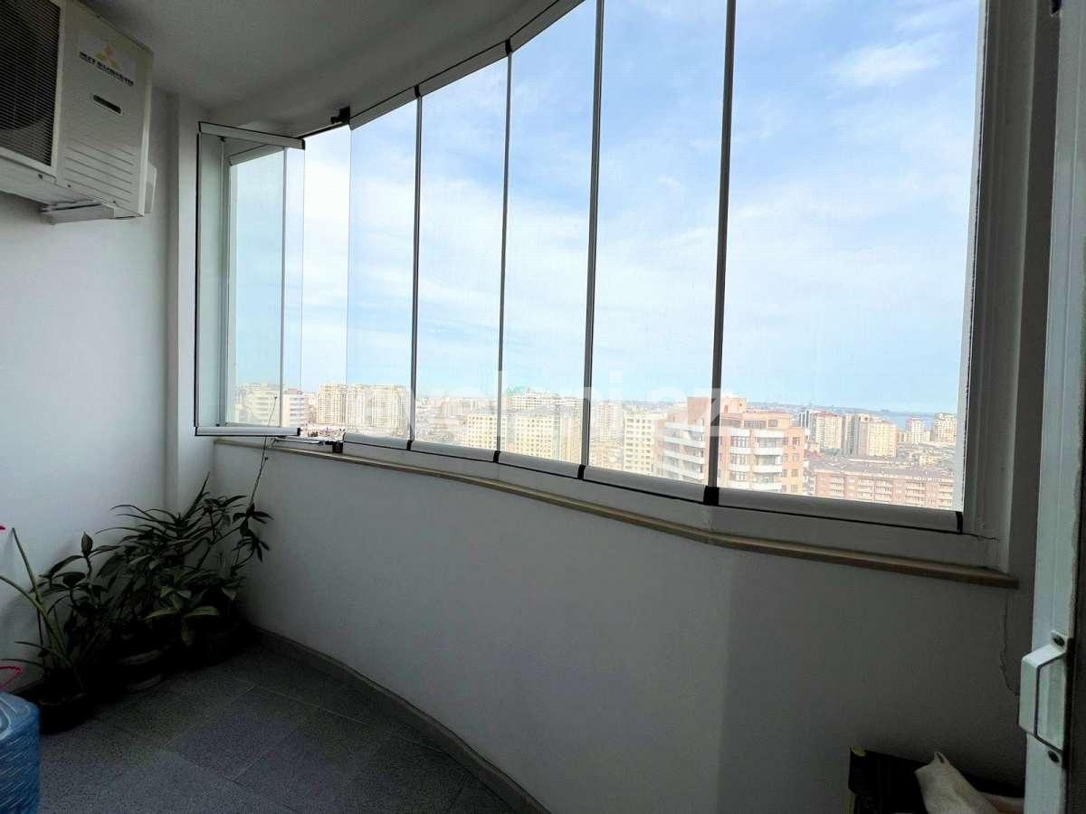 Satılır, yeni tikili, 4 otaqlı, 156 m², Bakı, Yasamal r, Elmlər Akademiyası m.