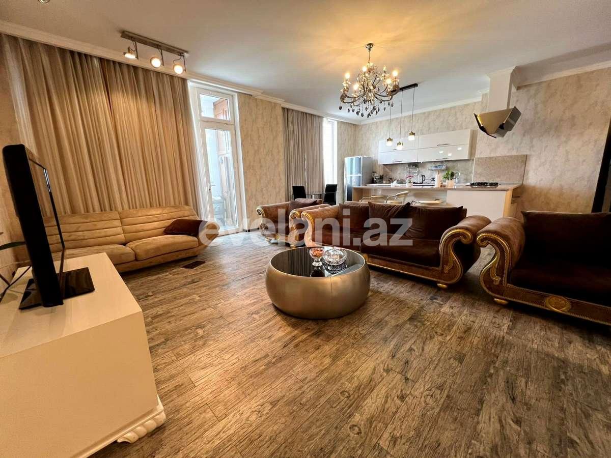 Satılır, yeni tikili, 4 otaqlı, 156 m², Bakı, Yasamal r, Elmlər Akademiyası m.