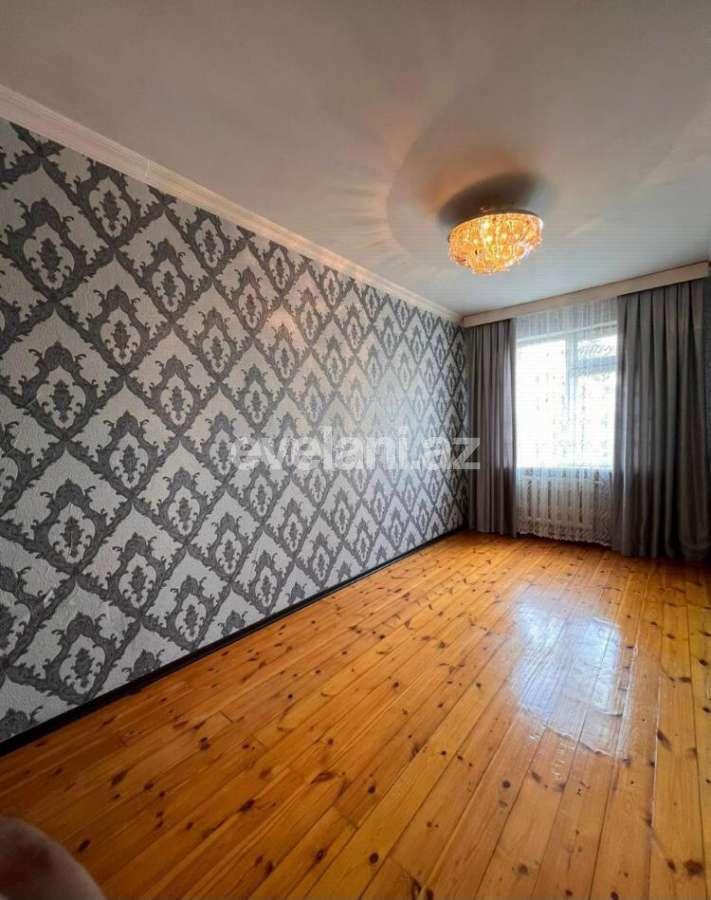 Satılır, köhnə tikili, 2 otaqlı, 55 m², Bakı, Nəsimi r, 4-cü mikrorayon q, Memar Əcəmi m.