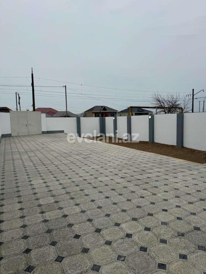 Satılır, həyət evi / bağ, 4 otaqlı, 180 m², Bakı, Xəzər r, Binə q.